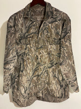 Load image into Gallery viewer, Mossy Oak NRA Shirt (L/XL)