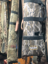 Load image into Gallery viewer, Camoretro Bottomland Floating Gun Case (52”)