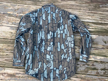 Load image into Gallery viewer, Duck Bay Trebark Shirt (M/L)🇺🇸