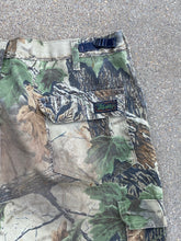 Load image into Gallery viewer, Liberty Realtree Pants (42R)
