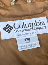 Load image into Gallery viewer, Columbia Mossy Oak Break-Up Jacket (XL)