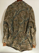 Load image into Gallery viewer, Mossy Oak Treestand Bow Hunter’s Jacket (L/XL)