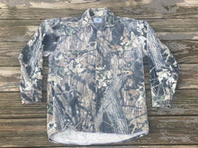 Load image into Gallery viewer, Mossy Oak Breakup Original Shirt (L)🇺🇸