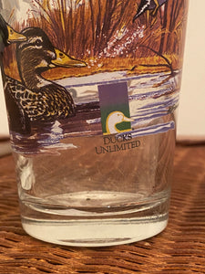 Budweiser Ducks Unlimited & Quail Unlimited Gold Rim Pint Glass Set