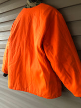 Load image into Gallery viewer, Walls Old School Reversible Jacket (M/L)