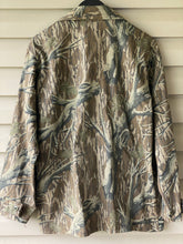 Load image into Gallery viewer, Mossy Oak Treestand 3-Pocket Jacket (M)