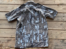 Load image into Gallery viewer, Trebark Shirt (M)🇺🇸