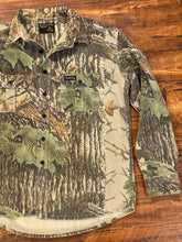 Load image into Gallery viewer, Rattler Realtree Shirt (L)🇺🇸