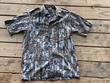 Load image into Gallery viewer, Trebark Shirt (M)🇺🇸