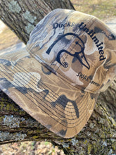 Load image into Gallery viewer, Ducks Unlimited Realtree Advantage Hat