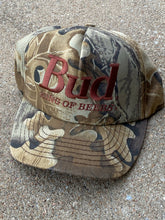 Load image into Gallery viewer, Bud &quot;King of Beers&quot; Realtree Advantage Snapback🇺🇸