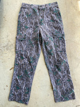 Load image into Gallery viewer, Mossy Oak Greenleaf Pants (~32x30)