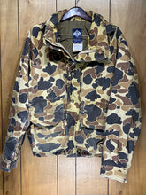 Load image into Gallery viewer, Columbia Omni-Tech Jacket (XL)