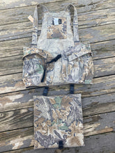 Load image into Gallery viewer, Liberty Realtree Advantage Vest (L/XL)🇺🇸