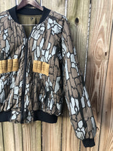 Load image into Gallery viewer, Columbia Trebark Reversible Bomber Jacket (M/L)