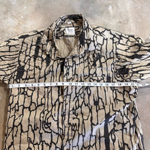 Load image into Gallery viewer, Trebark Tan Field Shirt (L)