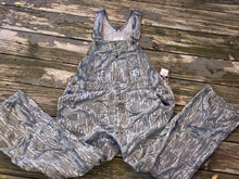 Load image into Gallery viewer, Mossy Oak Treestand Overalls (L)🇺🇸