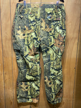 Load image into Gallery viewer, FroggToggs Mossy Oak Pants (XXL)