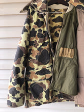Load image into Gallery viewer, Columbia Old School 3-in-1 Parka (XL)