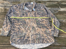 Load image into Gallery viewer, Mossy Oak Shadowgrass Shirt (XXL)