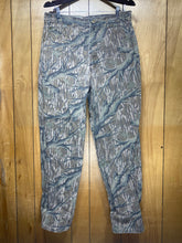 Load image into Gallery viewer, Cabela’s Mossy Oak Treestand Denim Jeans (34x32)🇺🇸