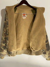 Load image into Gallery viewer, Columbia Jacket (L)