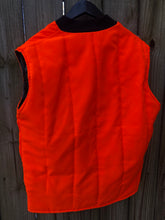Load image into Gallery viewer, Trebark Reversible Vest (L)