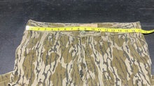 Load image into Gallery viewer, Mossy Oak Bottomland Pants (34x30)