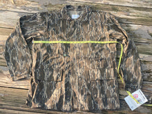 Load image into Gallery viewer, Mossy Oak Bottomland 3-Pocket Jacket (XL)🇺🇸