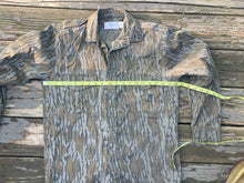 Load image into Gallery viewer, Mossy Oak Hill Country Shirt (S)🇺🇸