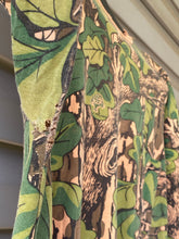 Load image into Gallery viewer, Mossy Oak Full Foliage Shirt (XL)