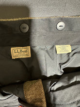 Load image into Gallery viewer, L.L. Bean Gore-Tex Wool Pants (41R)