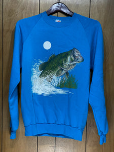 90’s Largemouth Bass Sweatshirt (S/M)🇺🇸