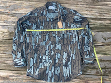 Load image into Gallery viewer, Duck Bay Trebark Shirt (M/L)🇺🇸