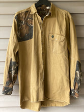 Load image into Gallery viewer, Mossy Oak Companions Fall Foliage Shirt (XL)