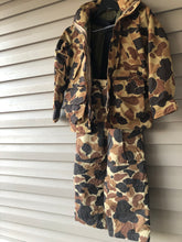 Load image into Gallery viewer, Columbia/Cabelas Old School Camo Jacket Bib Combo (Childs S/M)