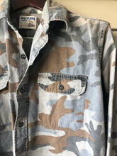 Load image into Gallery viewer, Rattler Brand Rocky Camo Shirt (L)