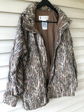 Load image into Gallery viewer, Columbia Bottomlands Jacket &amp; Bottoms (M/L)