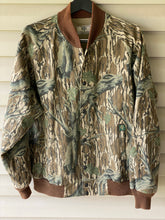 Load image into Gallery viewer, Mossy Oak Treestand Bomber (L)