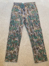 Load image into Gallery viewer, Mossy Oak Denim Greenleaf Shirt (L) and Pants (36x34)