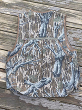 Load image into Gallery viewer, Carhartt Mossy Oak Treestand Vest (L)🇺🇸