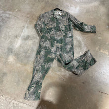 Load image into Gallery viewer, Mossy Oak Shadowleaf Coveralls (XXL) 🇺🇸