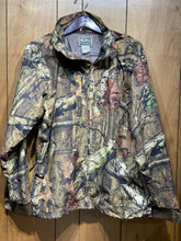 Load image into Gallery viewer, Drake Mossy Oak Break Up Infinity Rain Jacket (L)