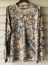 Load image into Gallery viewer, Jerzees Mossy Oak Shirt (XXL)