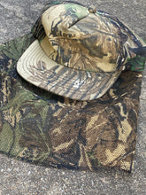 Load image into Gallery viewer, Realtree Masked Snapback