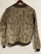 Load image into Gallery viewer, Mossy Oak Bomber Jacket (M/L)