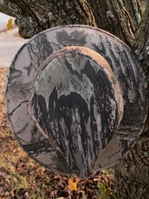 Load image into Gallery viewer, Realtree Field Hat (M)