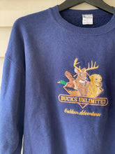 Load image into Gallery viewer, Ducks Unlimited Outdoor Adventures Sweatshirt (L)🇺🇸