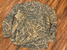 Load image into Gallery viewer, Mossy Oak Shadowgrass Shirt (XL)