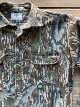 Load image into Gallery viewer, Mossy Oak Treestand Shirt (XXL)🇺🇸